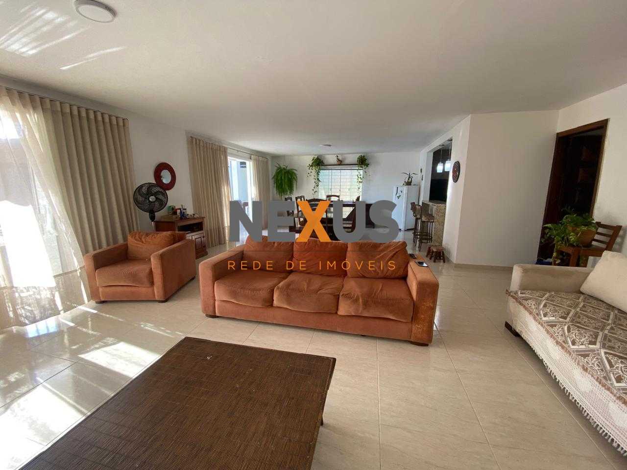 Casa Completa no Litoral  5 Quartos, Edícula, Piscina e Sala C...