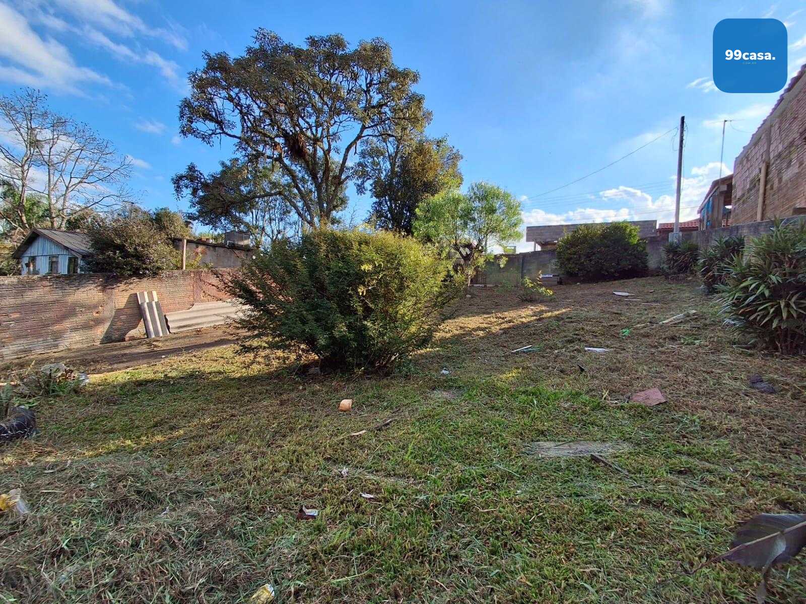 Terreno amplo de 432 m² à venda em Campo Largo: Próximo à HD D...