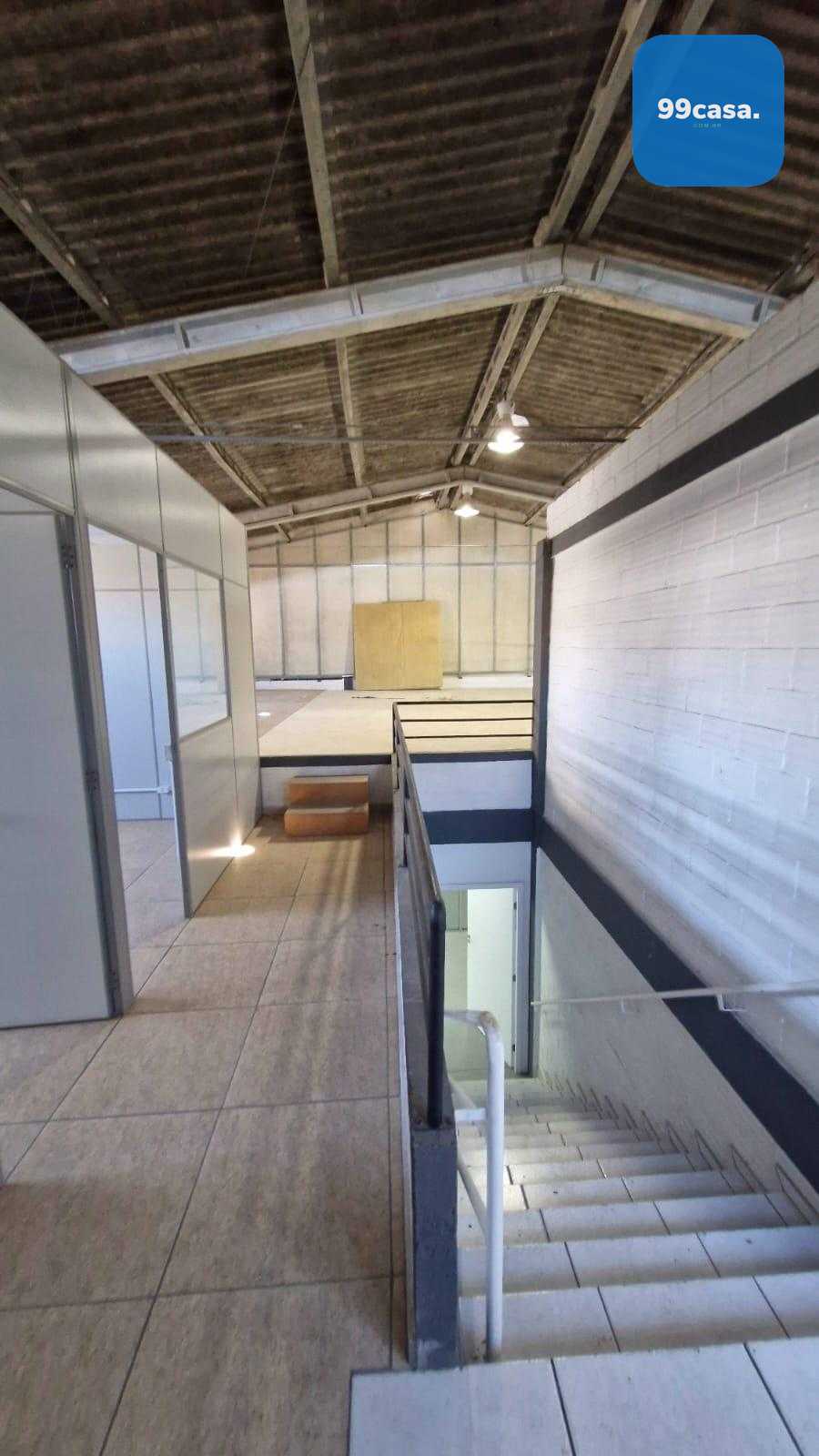 Barracão Comercial em Esquina | 850 m  Construídos em Terreno ...