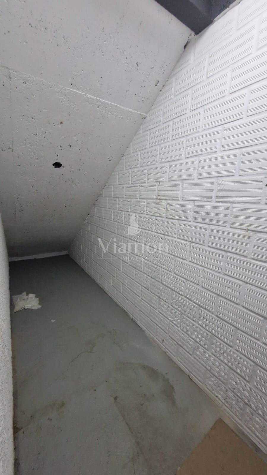 Barracão Comercial em Esquina | 850 m  Construídos em Terreno ...