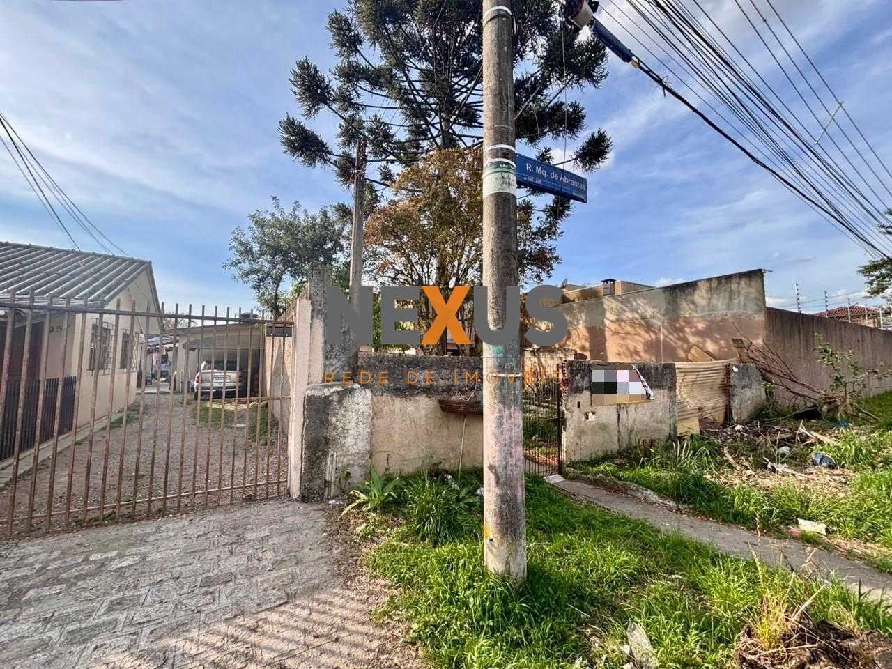 Terreno com 346 m  e 4 casas locadas  Investimento seguro e al...