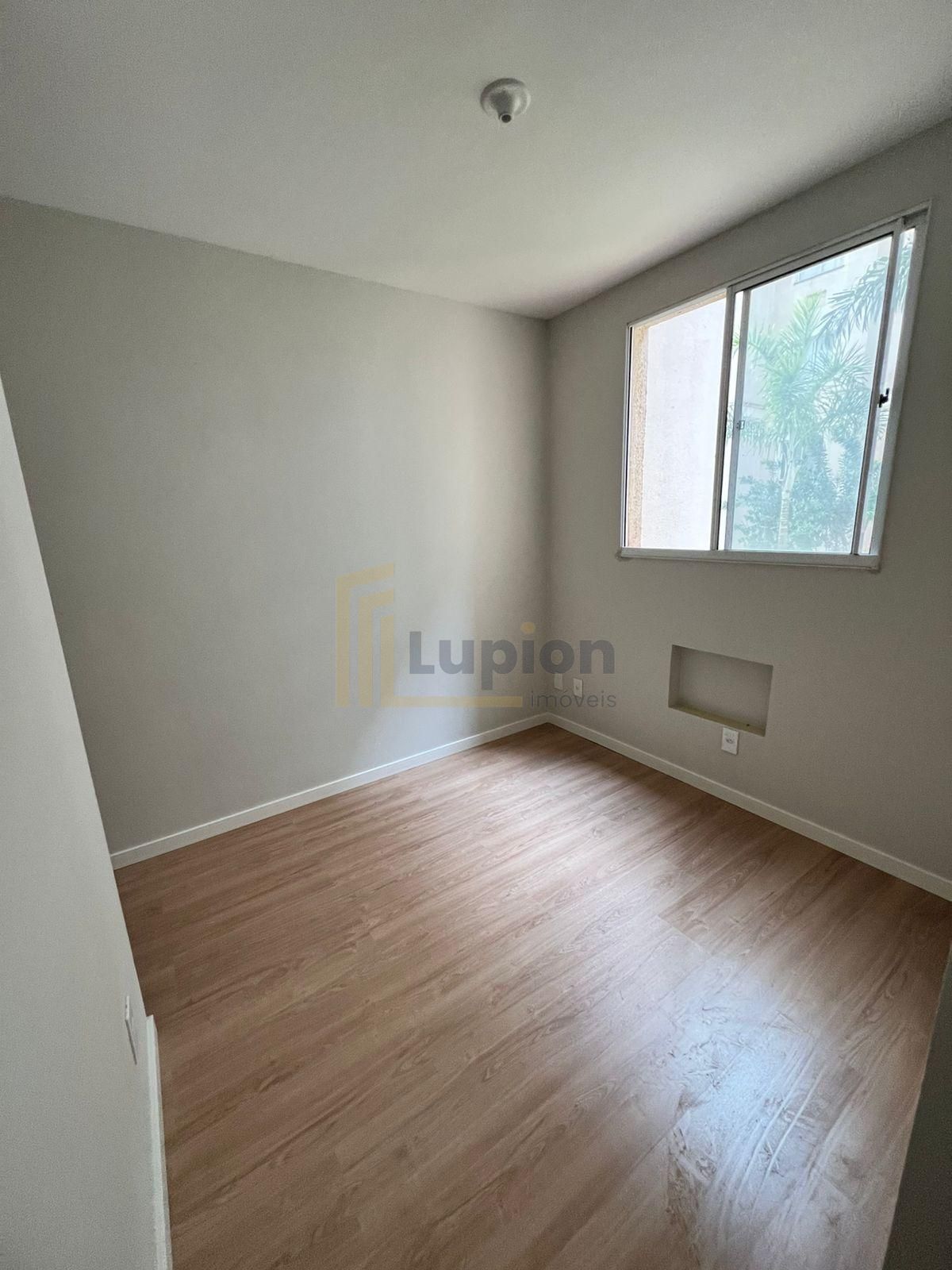 Apartamento Reformado no Pacaembu  2 Quartos, 1 Vaga e Localiz...