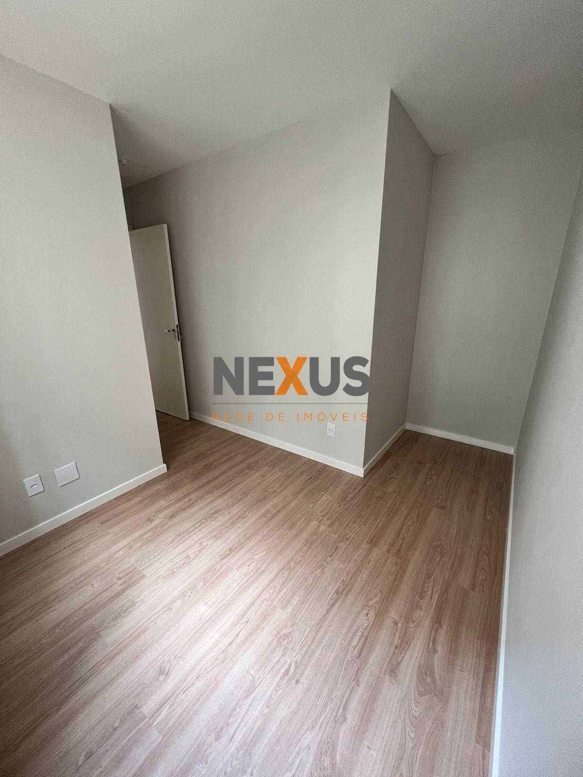 Apartamento Reformado no Pacaembu  2 Quartos, 1 Vaga e Localiz...