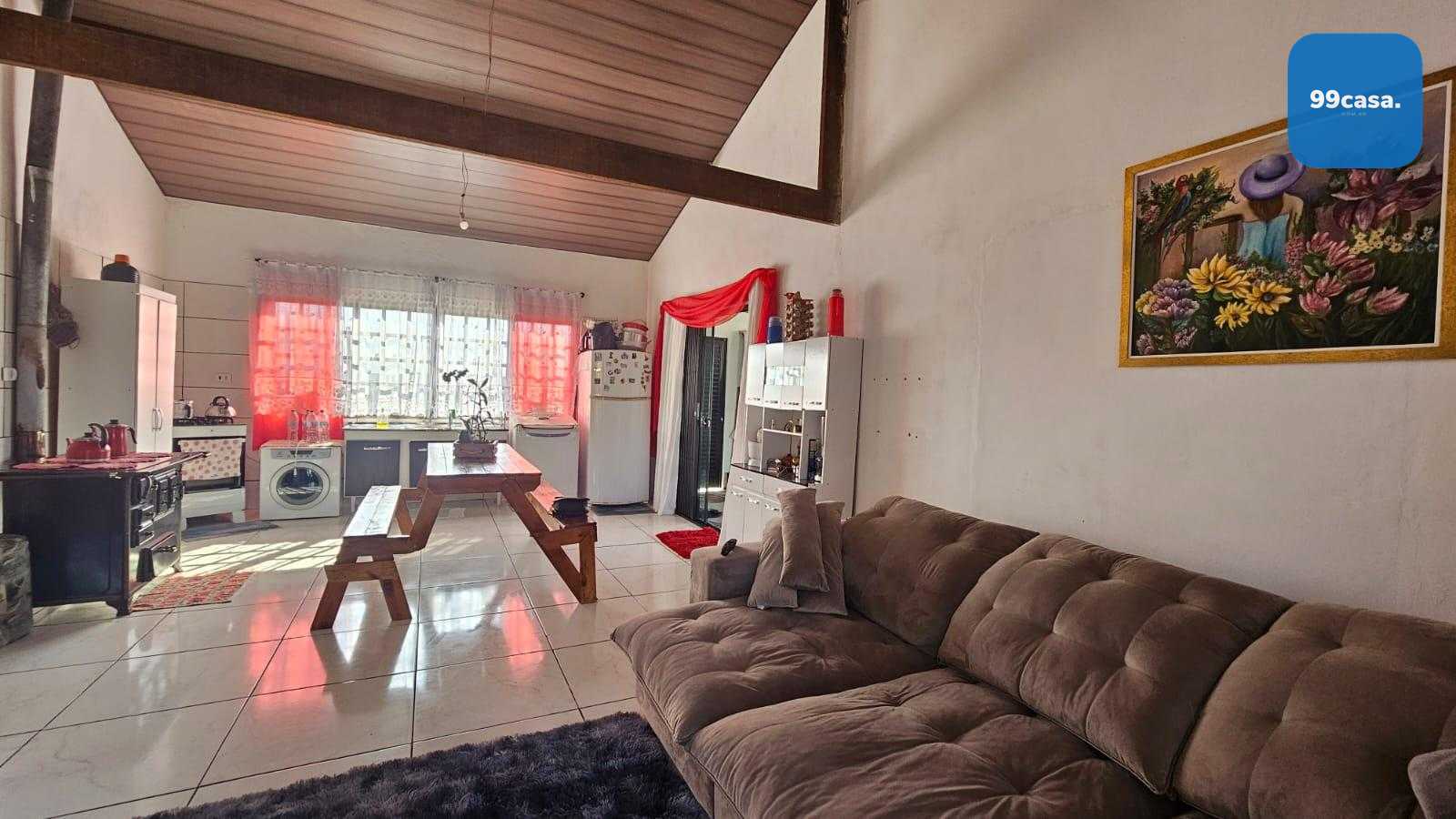 Chácara à Venda em São José dos Pinhais com 24.000m², Lago, Ca...