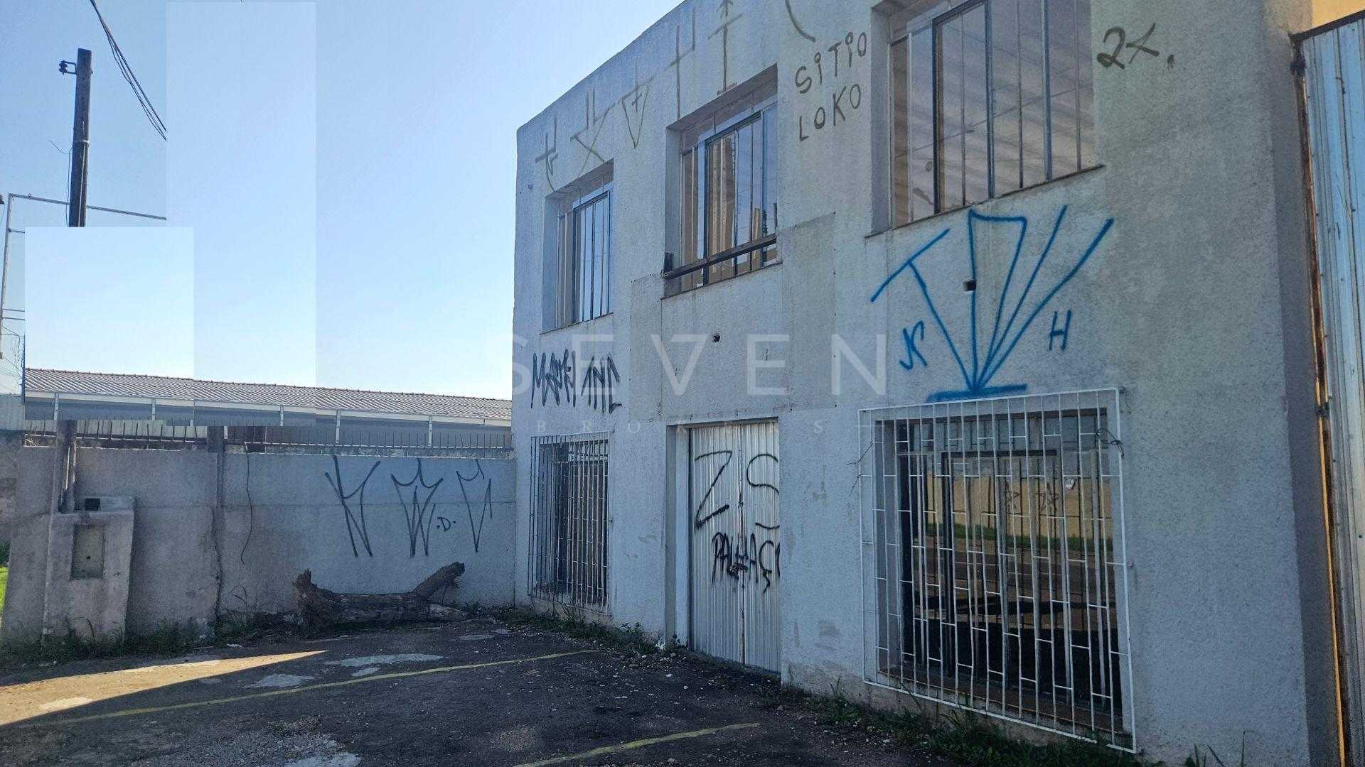 Terreno com predio  Comercial em Ponto Estratégico  Ideal para...