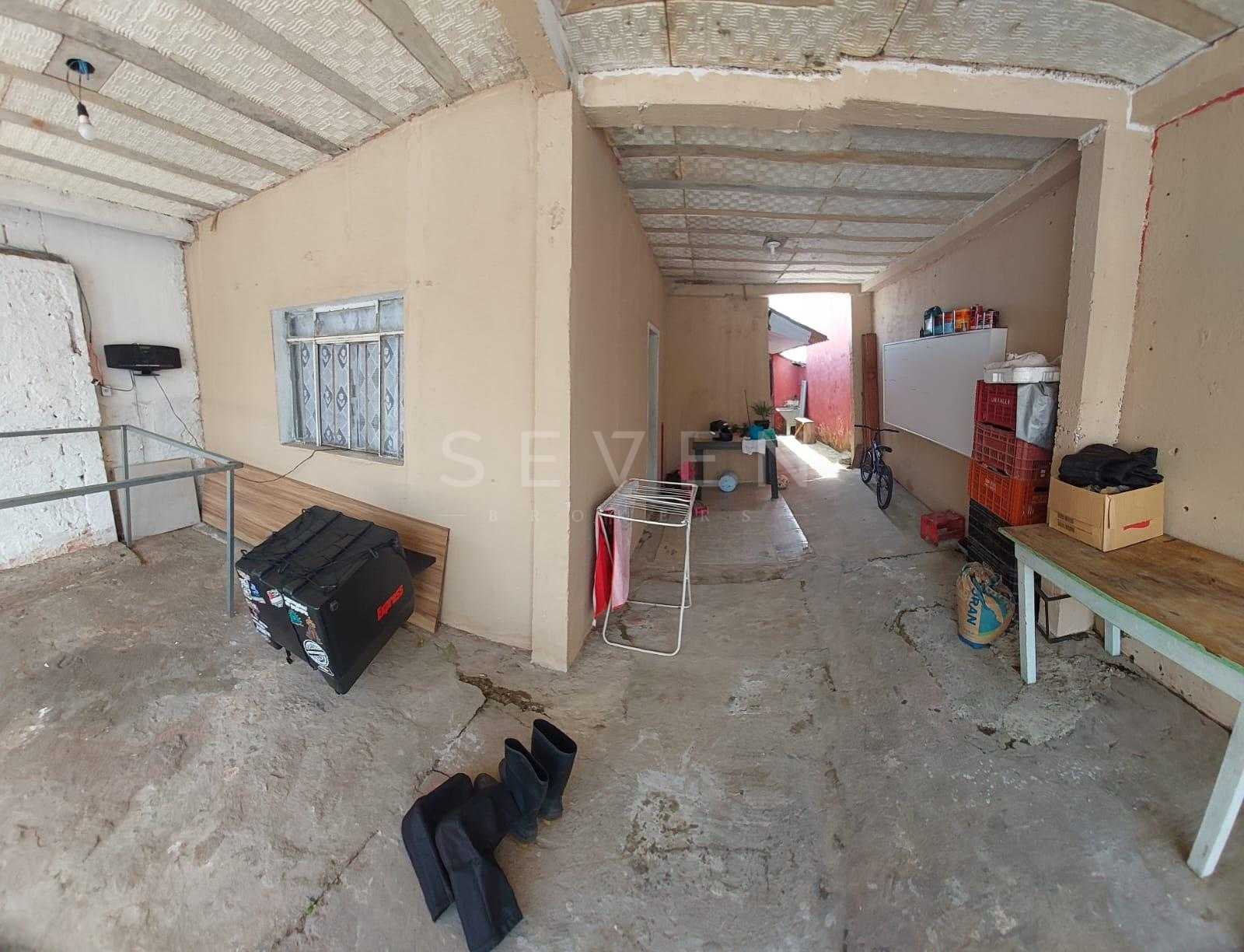 Casa à Venda em Araucária  2 Quartos em Condomínio Fechado Sem...