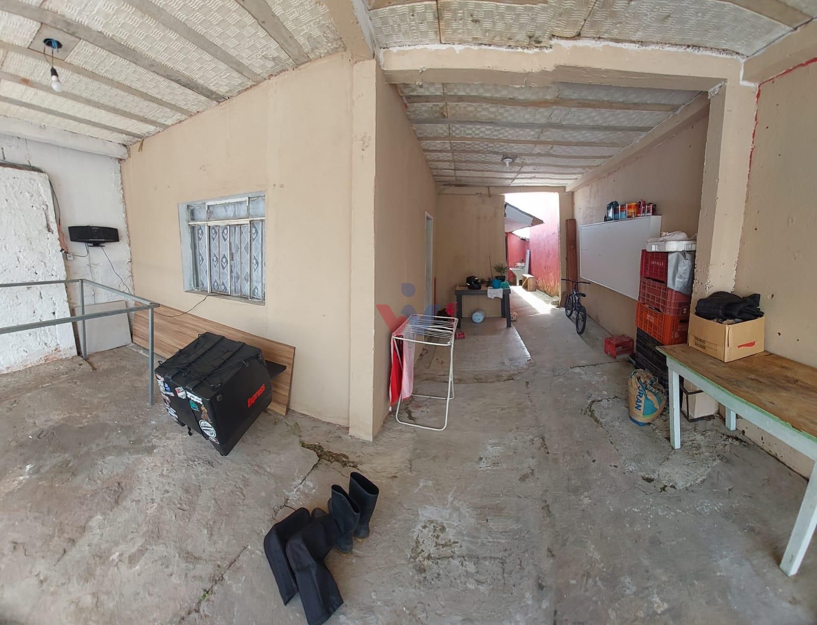 Casa à Venda em Araucária  2 Quartos em Condomínio Fechado Sem...