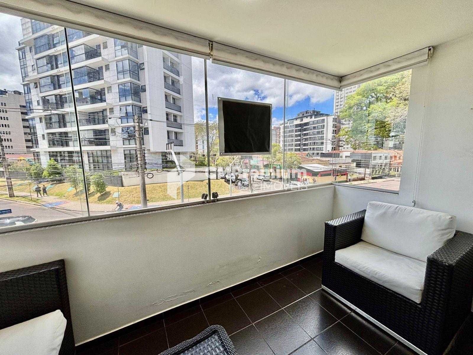 Apartamento no Alto da Glória  3 quartos, suíte e sacada envid...