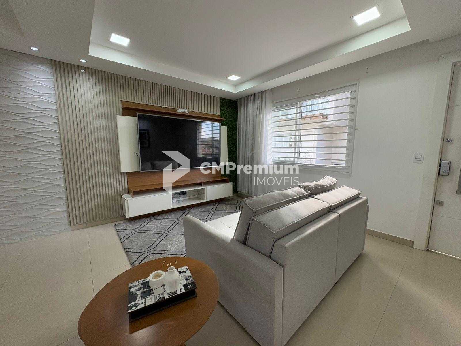 Sobrado de Alto Padrão no Condomínio Saint-Etienne  Bairro Ube...