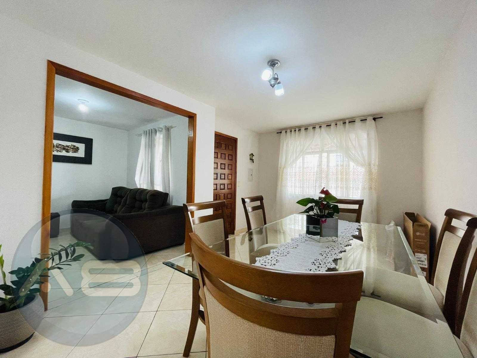 Casa Térrea no Xaxim  Conforto, Espaço e Praticidade em Locali...