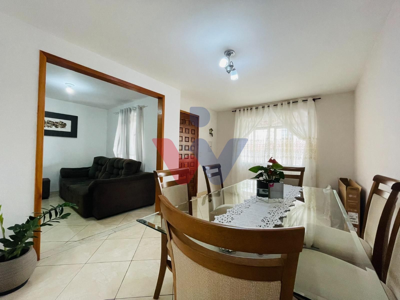 Casa Térrea no Xaxim  Conforto, Espaço e Praticidade em Locali...