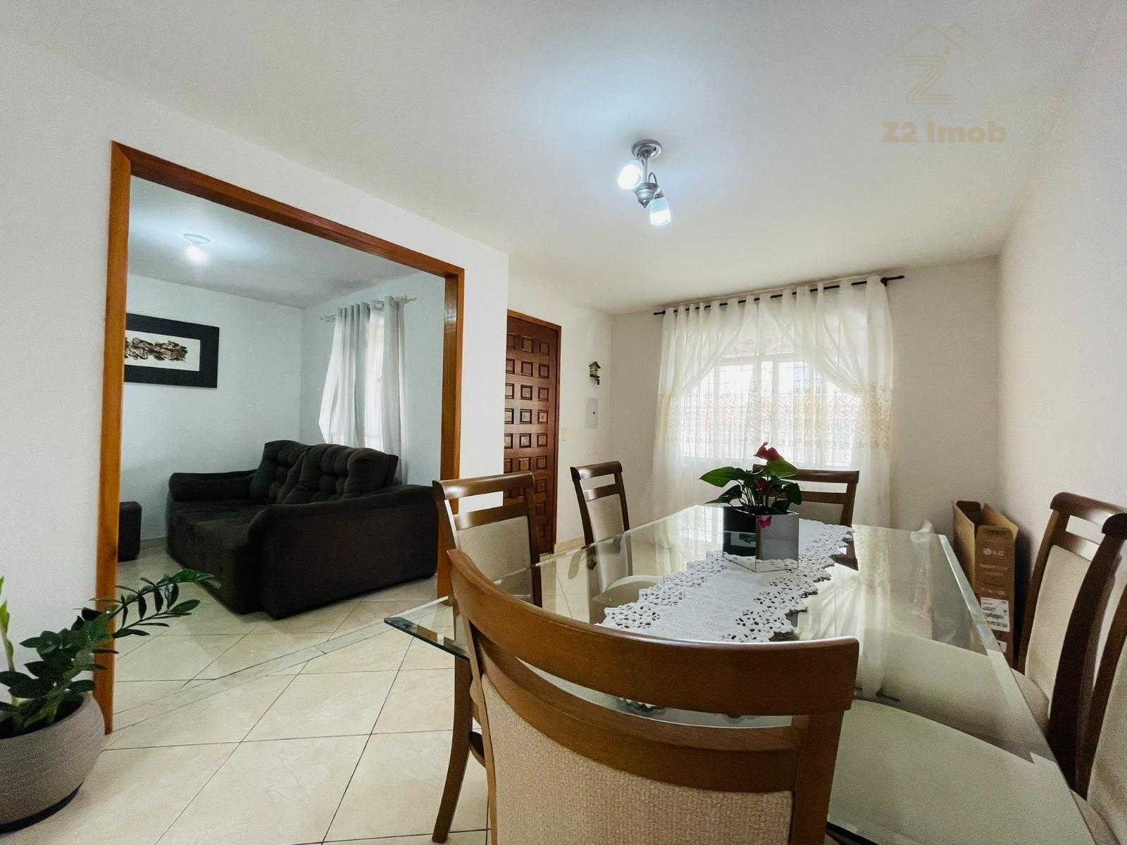 Casa Térrea no Xaxim  Conforto, Espaço e Praticidade em Locali...