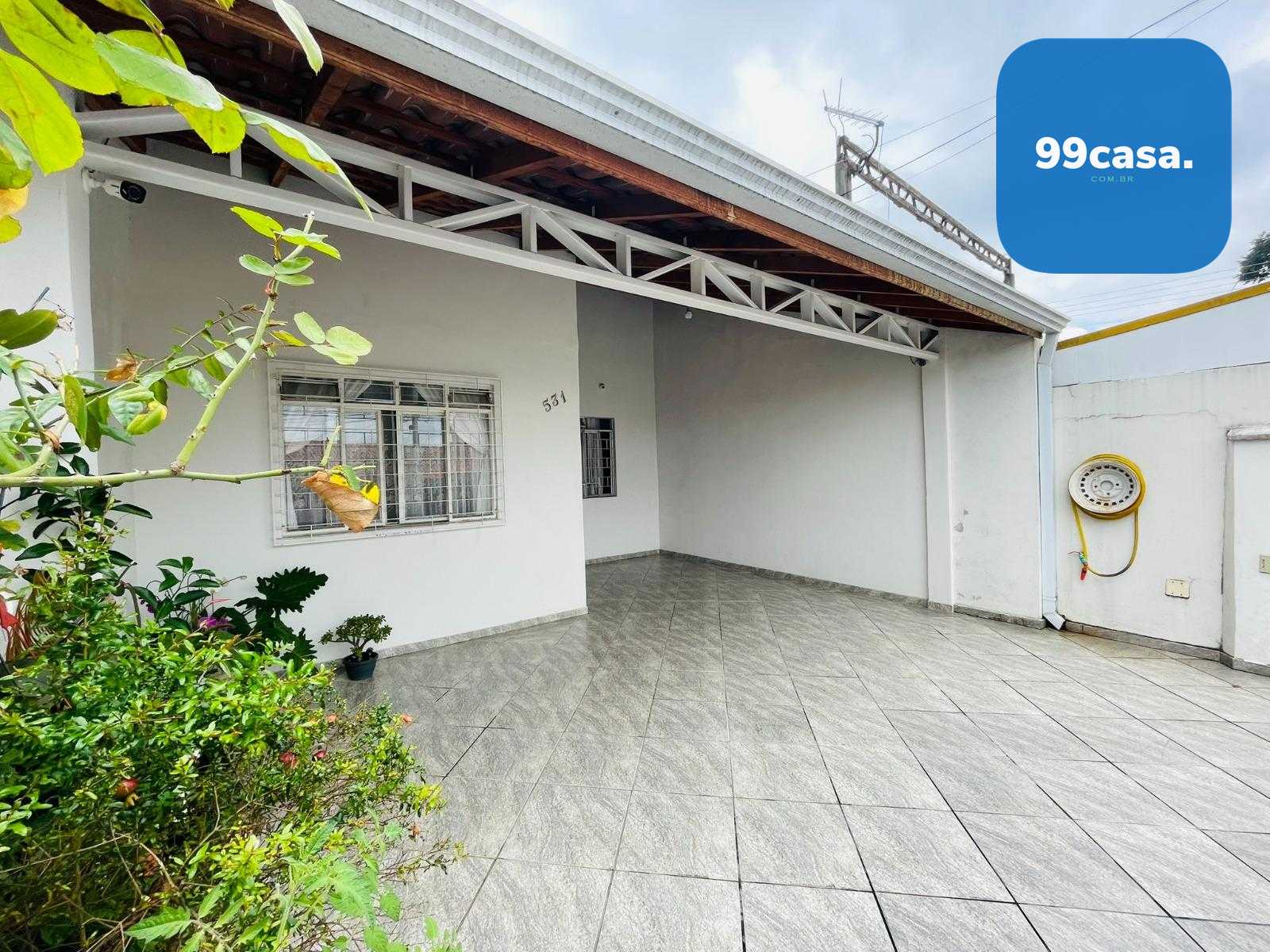 Casa Térrea no Xaxim  Conforto, Espaço e Praticidade em Locali...