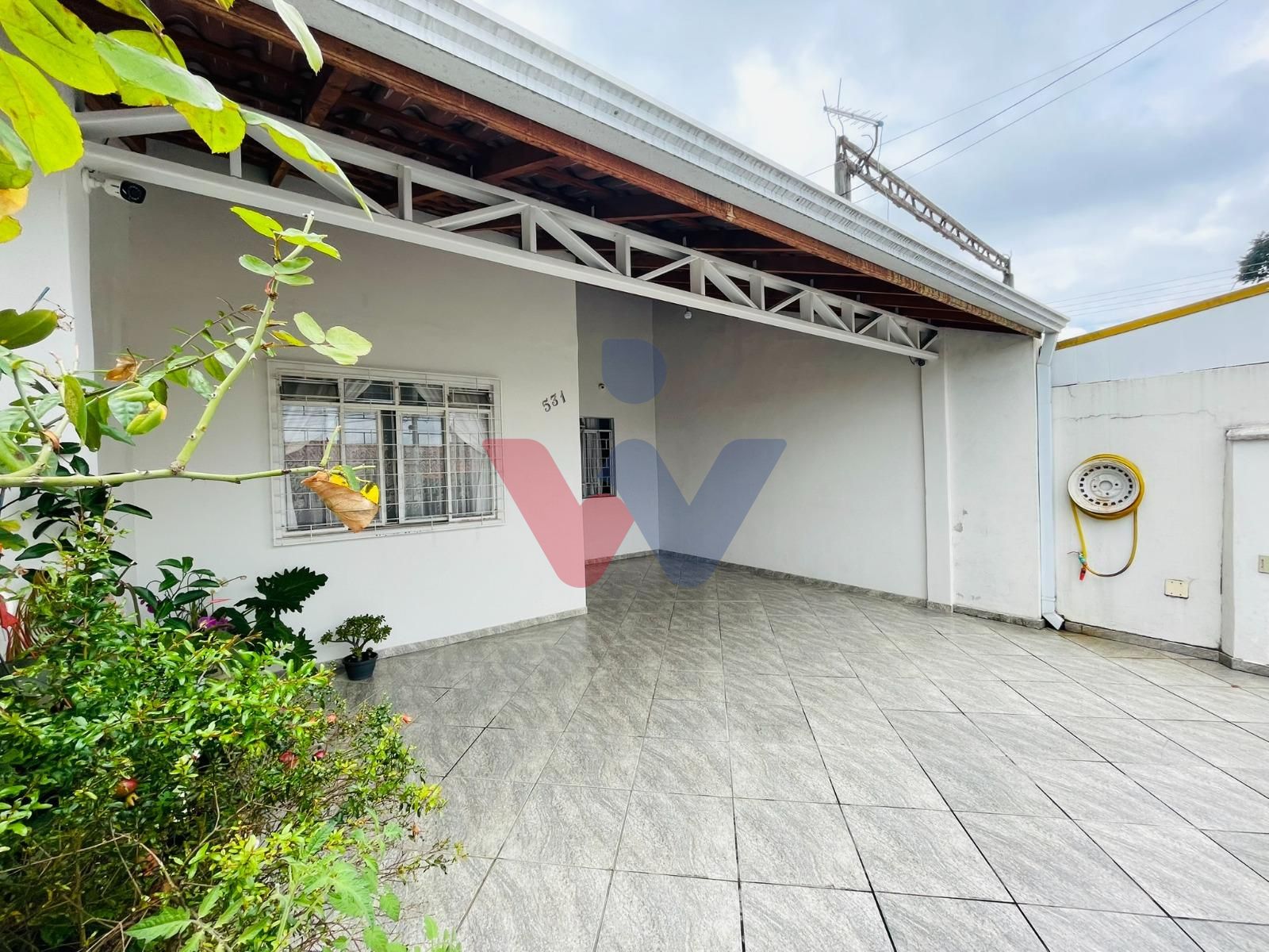 Casa Térrea no Xaxim  Conforto, Espaço e Praticidade em Locali...