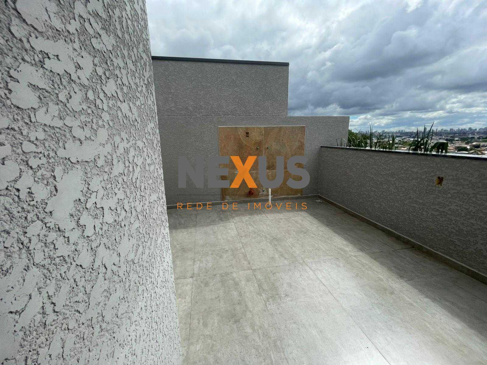 Sobrado de Alto Padrão no Uberaba  3 Suítes, Terraço Gourmet e...