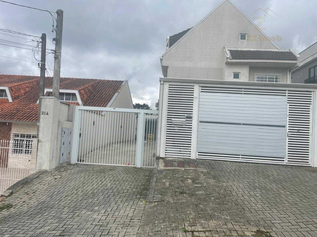 Confortável Sobrado no Condomínio  3 Quartos, Suíte e 95m  Pri...