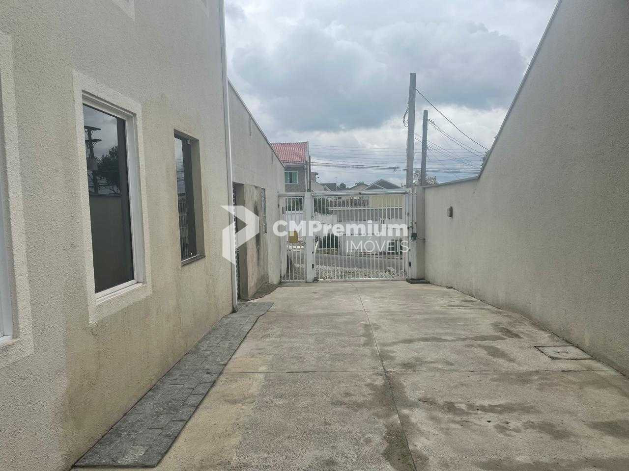 Confortável Sobrado no Condomínio  3 Quartos, Suíte e 95m  Pri...