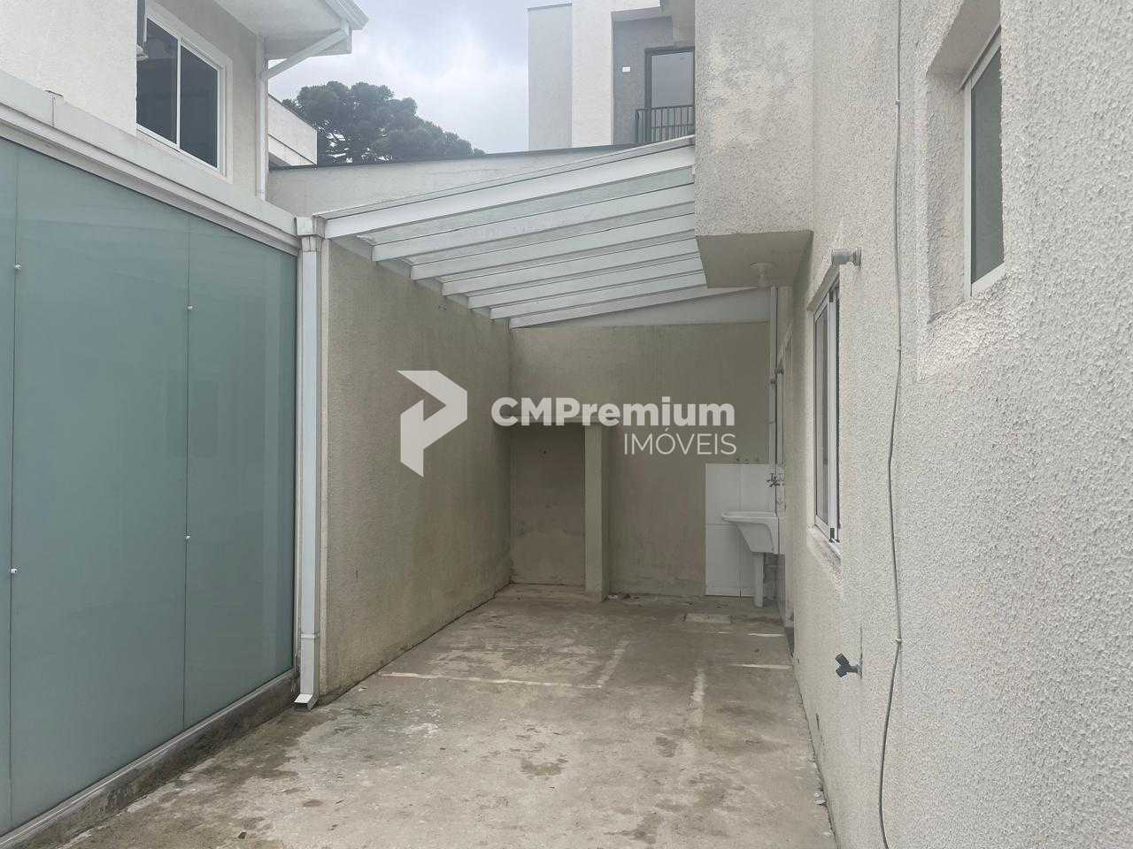 Confortável Sobrado no Condomínio  3 Quartos, Suíte e 95m  Pri...