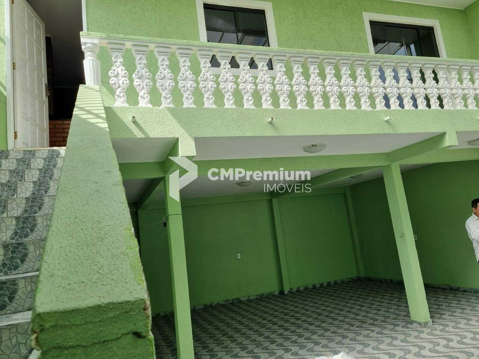 Sobrado Amplo com 3 Quartos, Suíte, Mezanino e Churrasqueira  ...