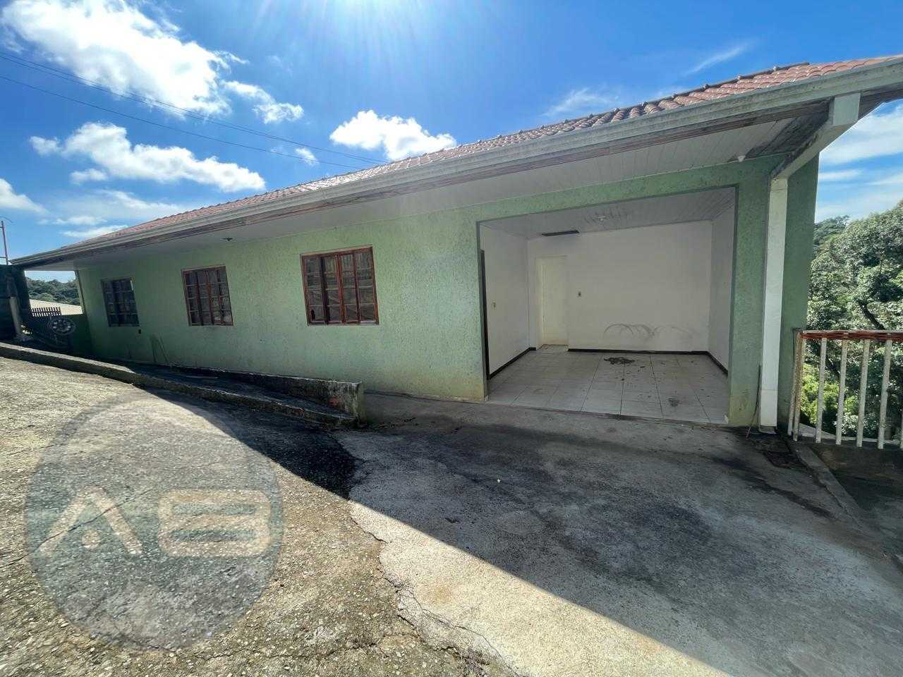 Viva com liberdade e conforto  Terreno com 2 casas em Campo Ma...