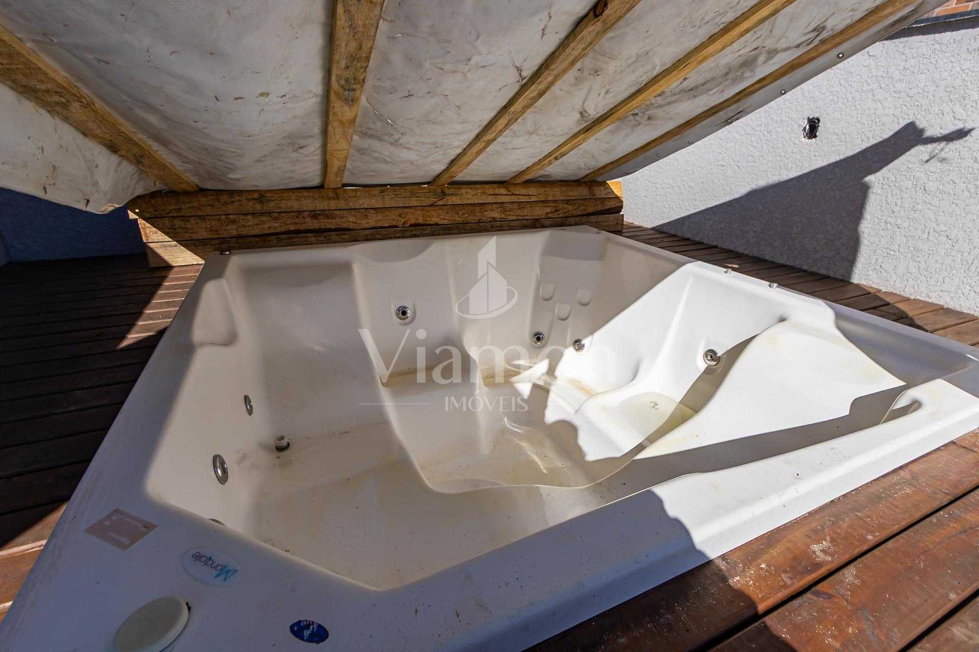 Cobertura Exclusiva com Jacuzzi e 2 Churrasqueiras  Última Uni...