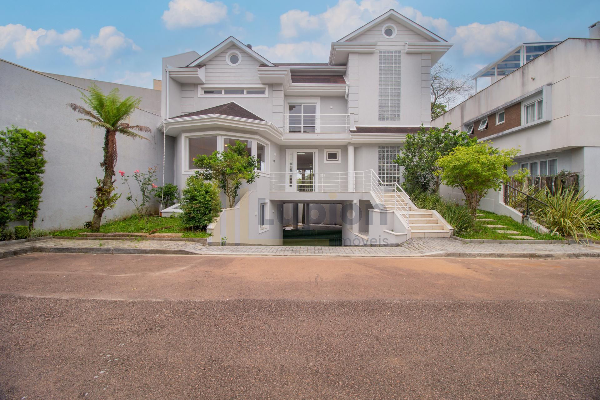 Casa de Alto Padrão com Elevador e Bosque Privativo no Paysage...