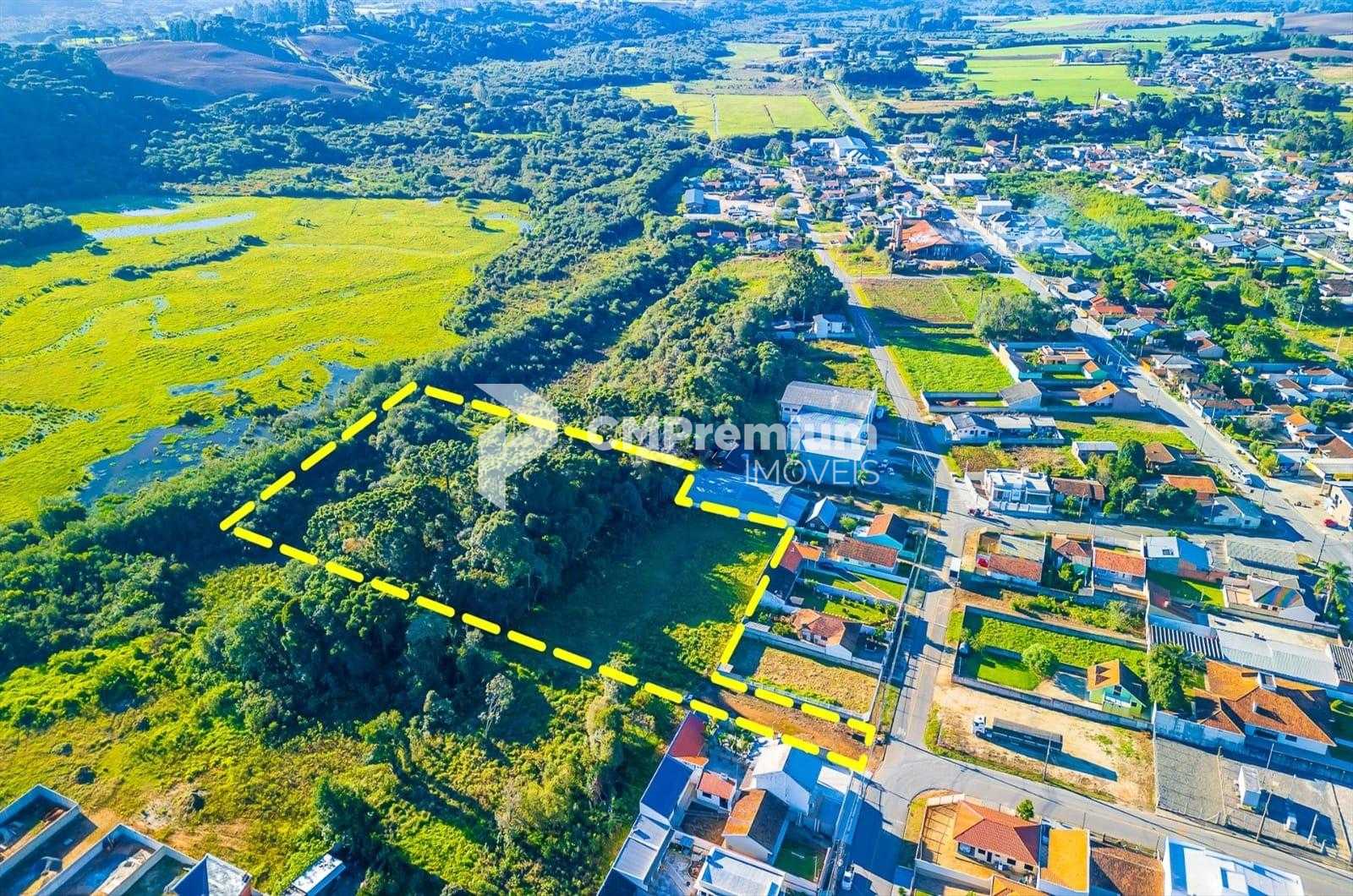 Terreno de 18.138 m  à Venda em Balsa Nova com Projeto para 14...