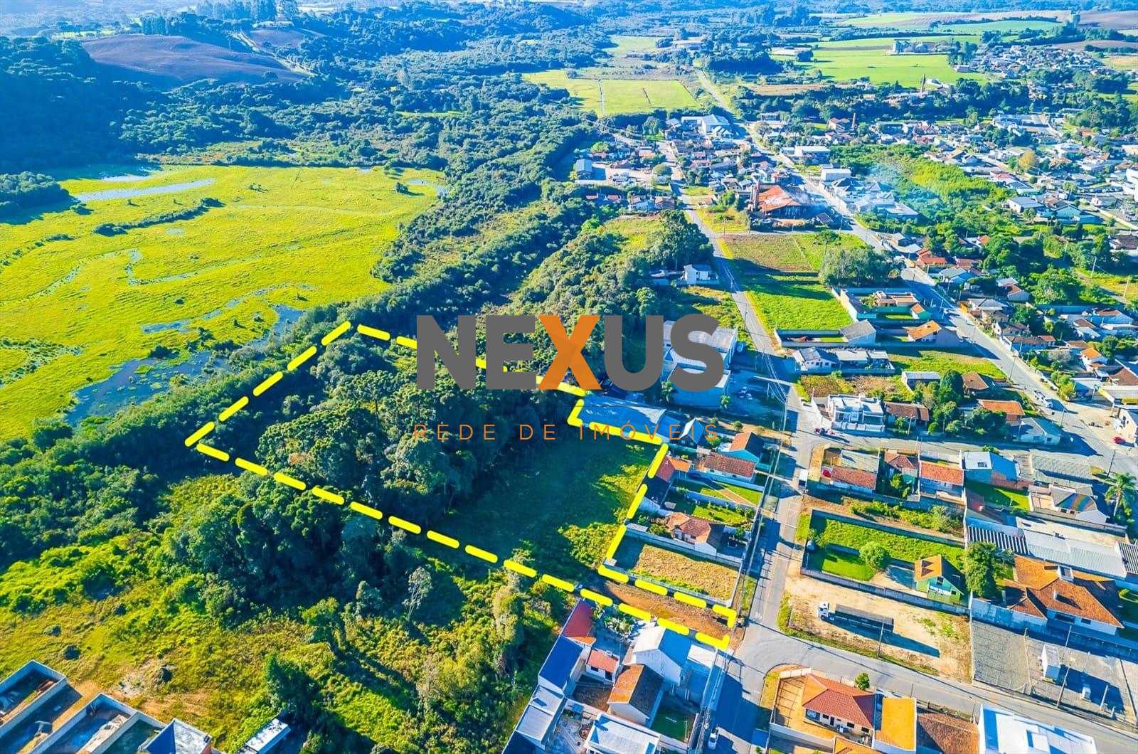 Terreno de 18.138 m  à Venda em Balsa Nova com Projeto para 14...