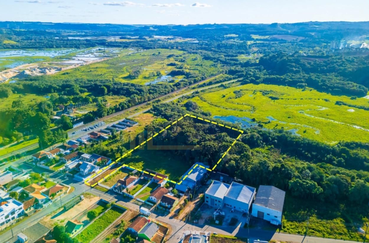 Terreno de 18.138 m  à Venda em Balsa Nova com Projeto para 14...