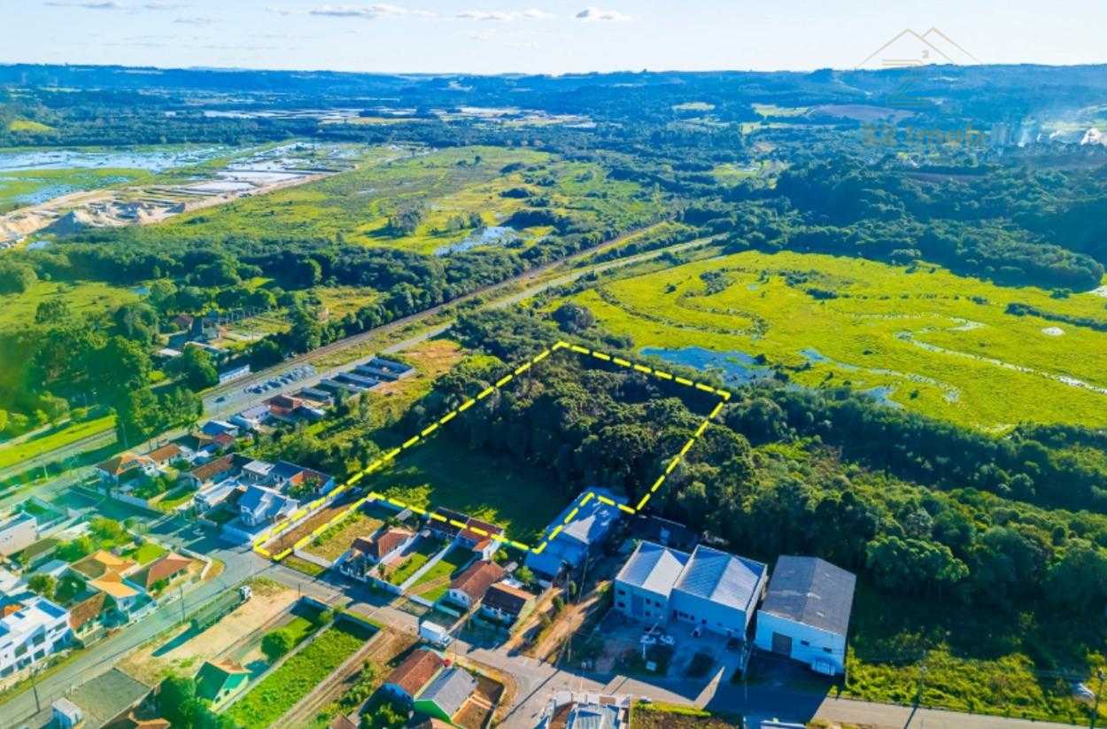 Terreno de 18.138 m  à Venda em Balsa Nova com Projeto para 14...