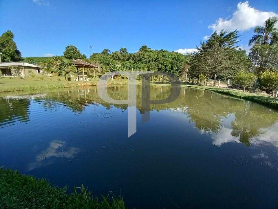Chácara Completa à Venda na Lapa  5.000 m , Casa, Salão de Fes...