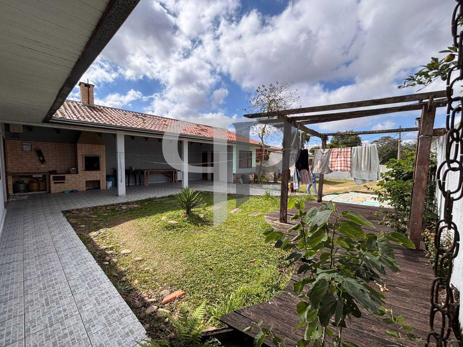 Terreno 420 m² no Capão Raso,  Zoneamento ZT-LV com Grande Pot...