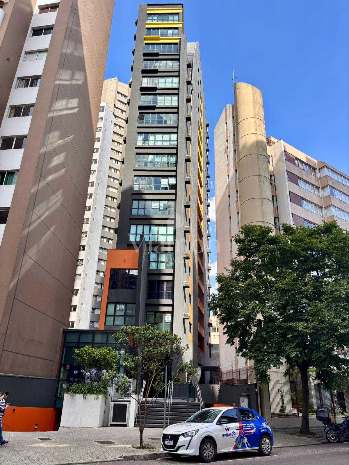 Sala Comercial no Champagnat com Batel  32m , 1 Vaga, Pronta p...