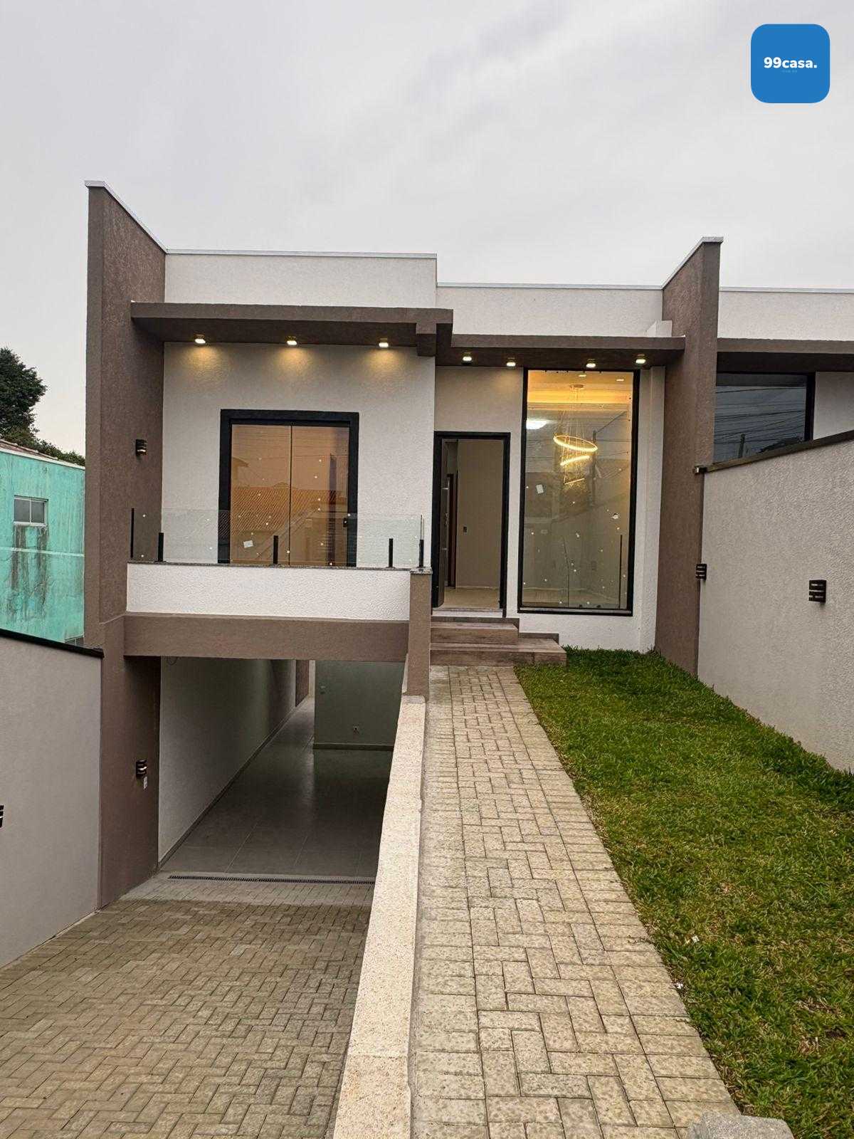 Sobrado Moderno de 120 m² com Terreno Amplo nos Fundos  São Ma...