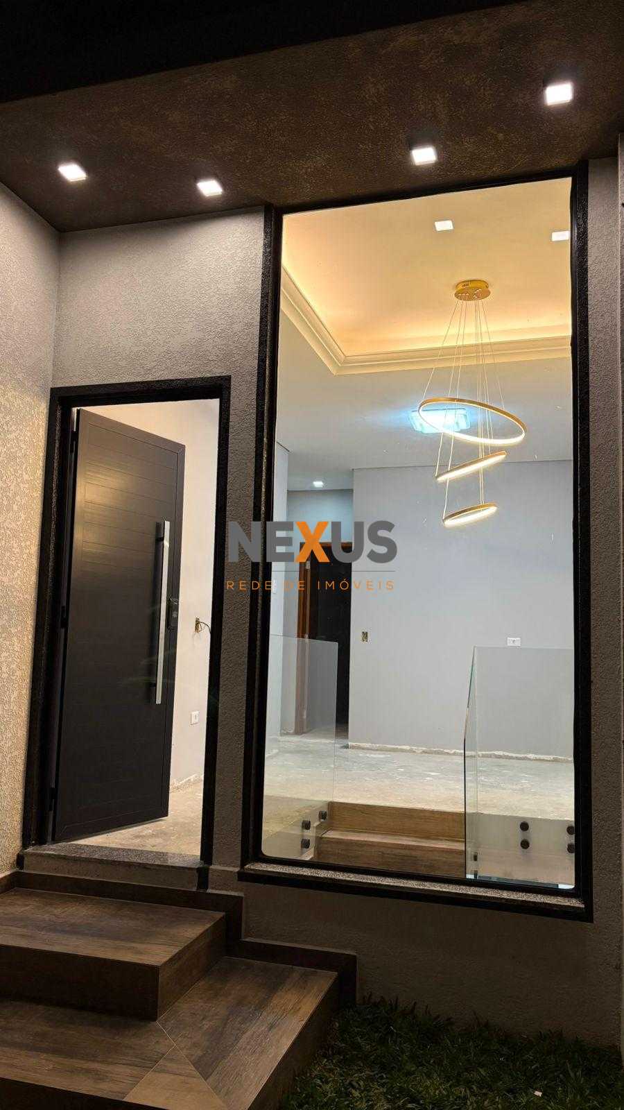 Sobrado Moderno de 120 m  com Terreno Amplo nos Fundos  São M...