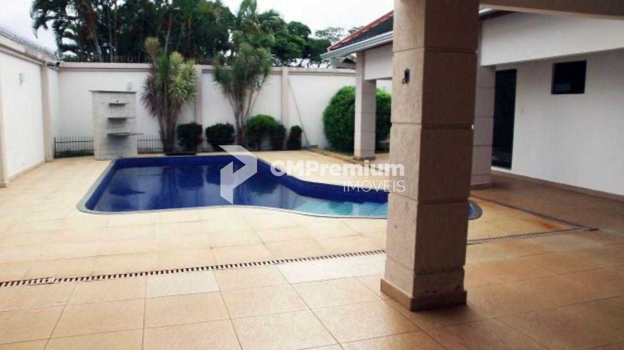 Sobrado de Alto Padrão com 5 Suítes e 704 m  ao Lado do Maring...