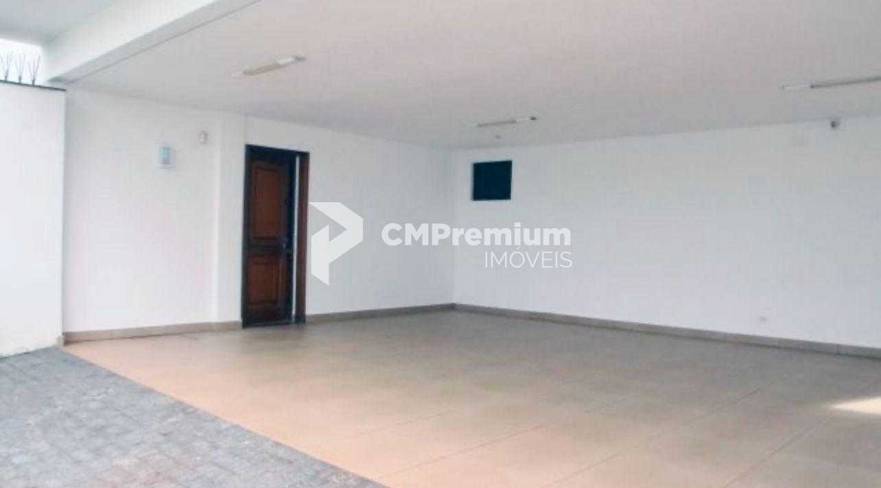 Sobrado de Alto Padrão com 5 Suítes e 704 m  ao Lado do Maring...