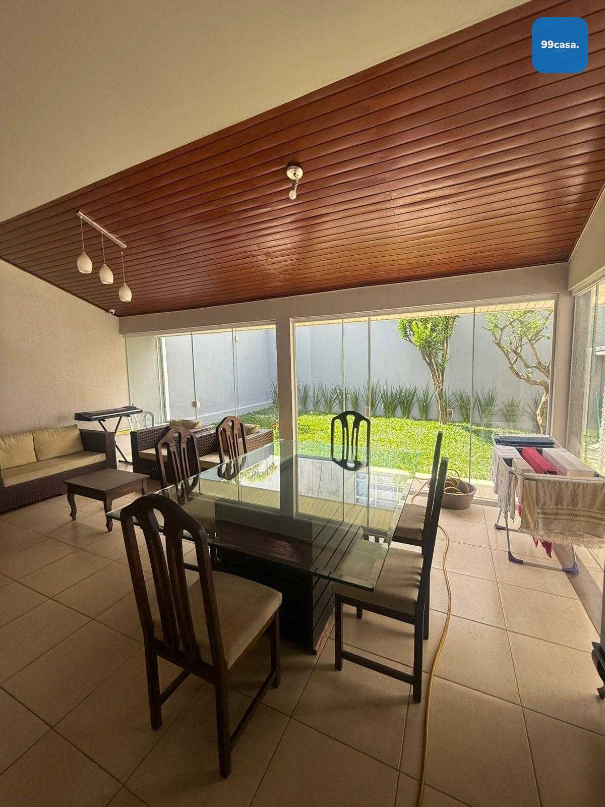 Casa ampla com 230 m  e terreno com 312 m  , área gourmet e 3 ...