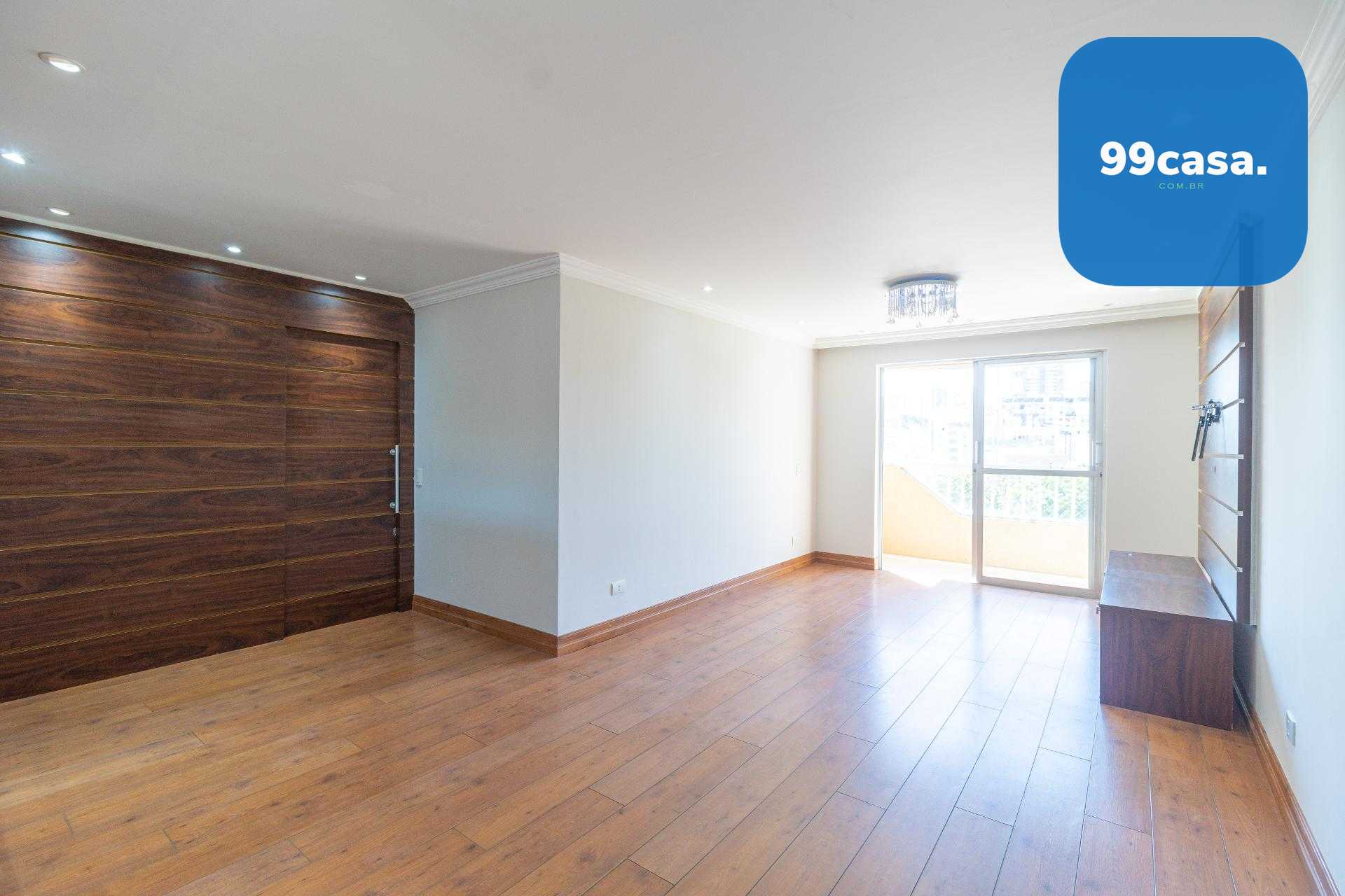 Apartamento de 100 m , ensolarado e desocupado no melhor do Ág...