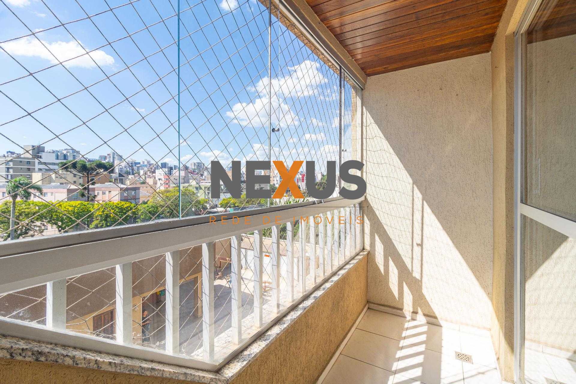 Apartamento de 100 m , ensolarado e desocupado no melhor do Ág...