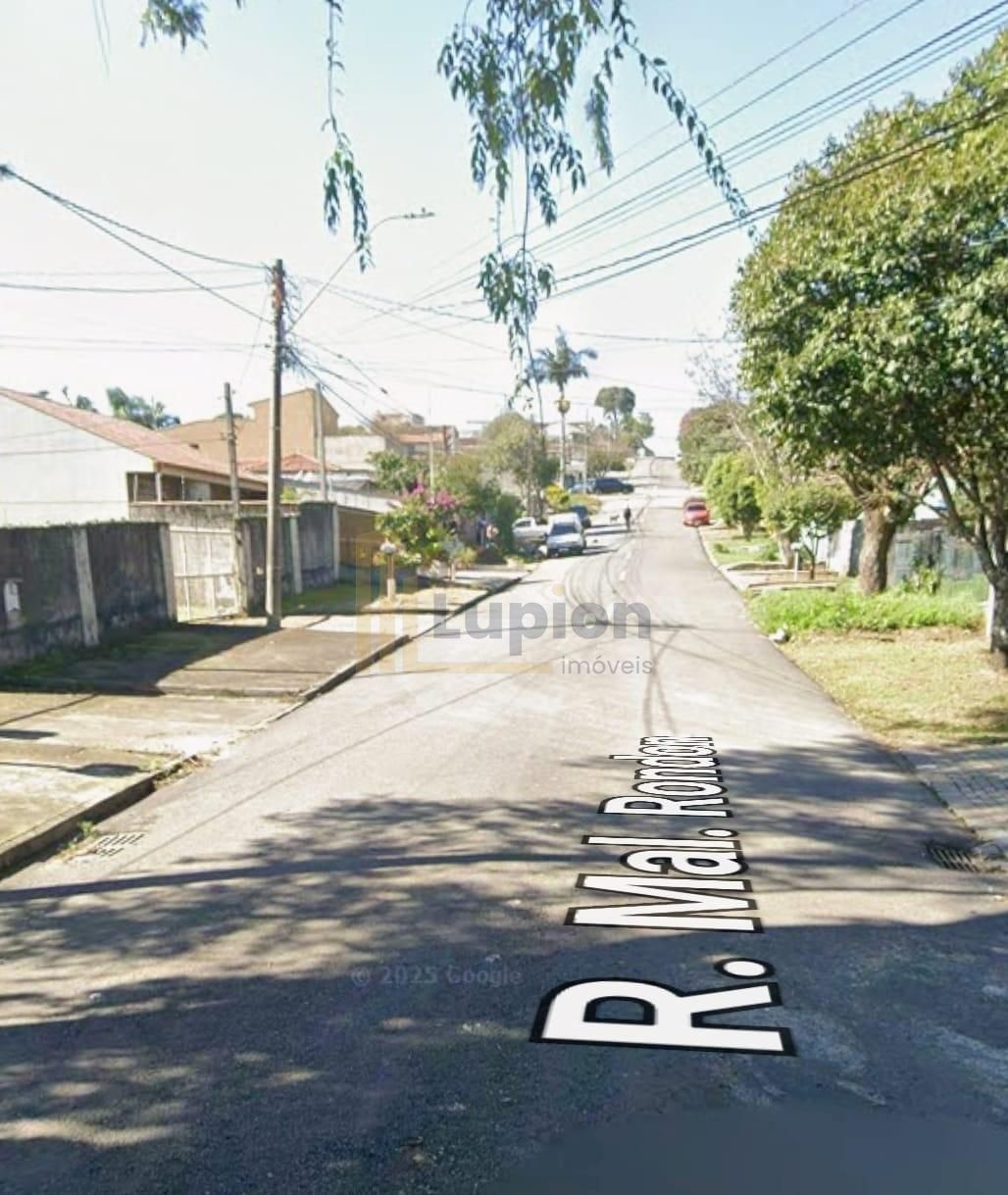 Terreno à Venda no Pinheirinho com 770 m  em Rua Sem Saída Pró...