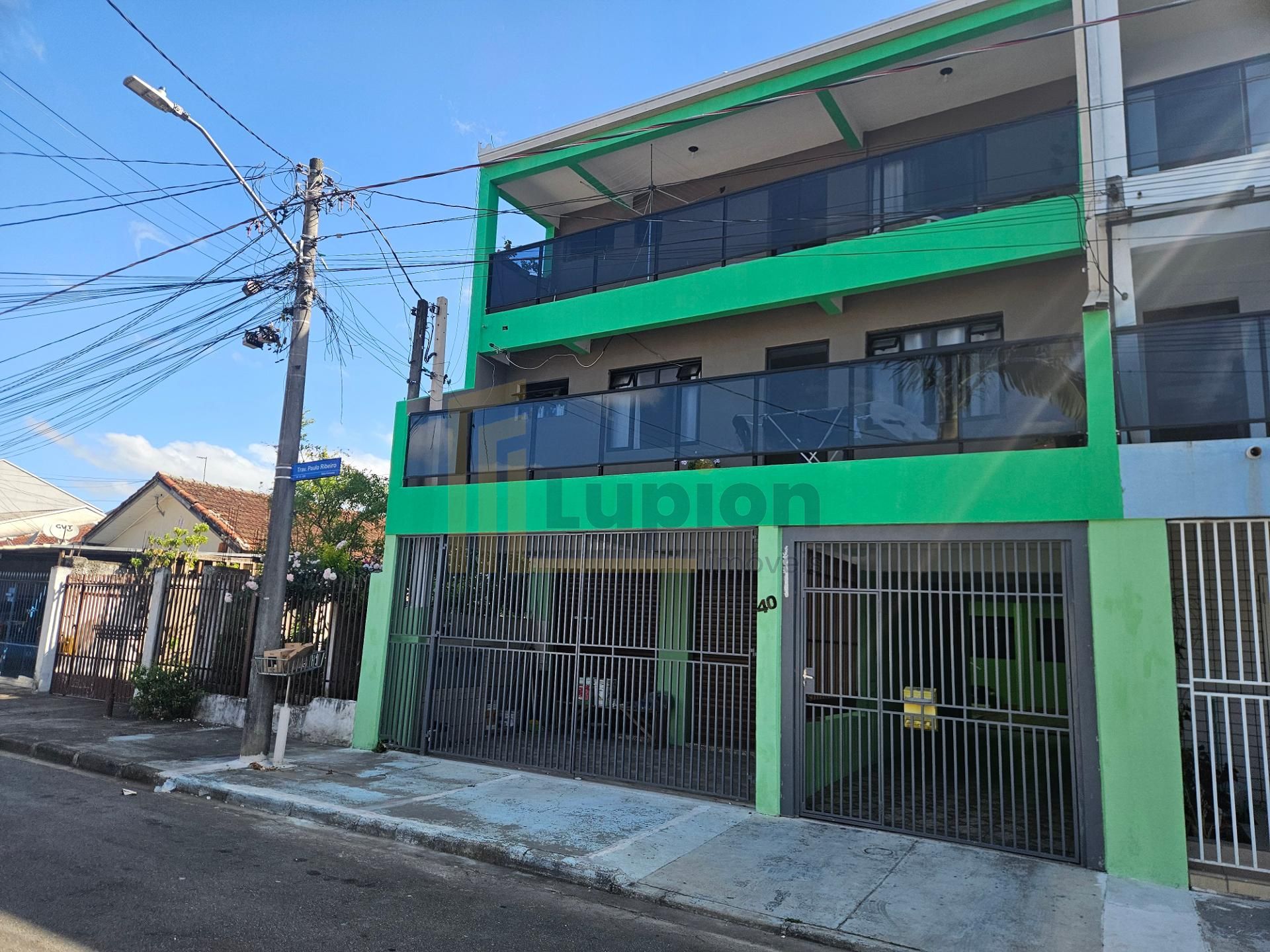 Sobrado Residencial e Comercial com 350m  e Alto Potencial de ...