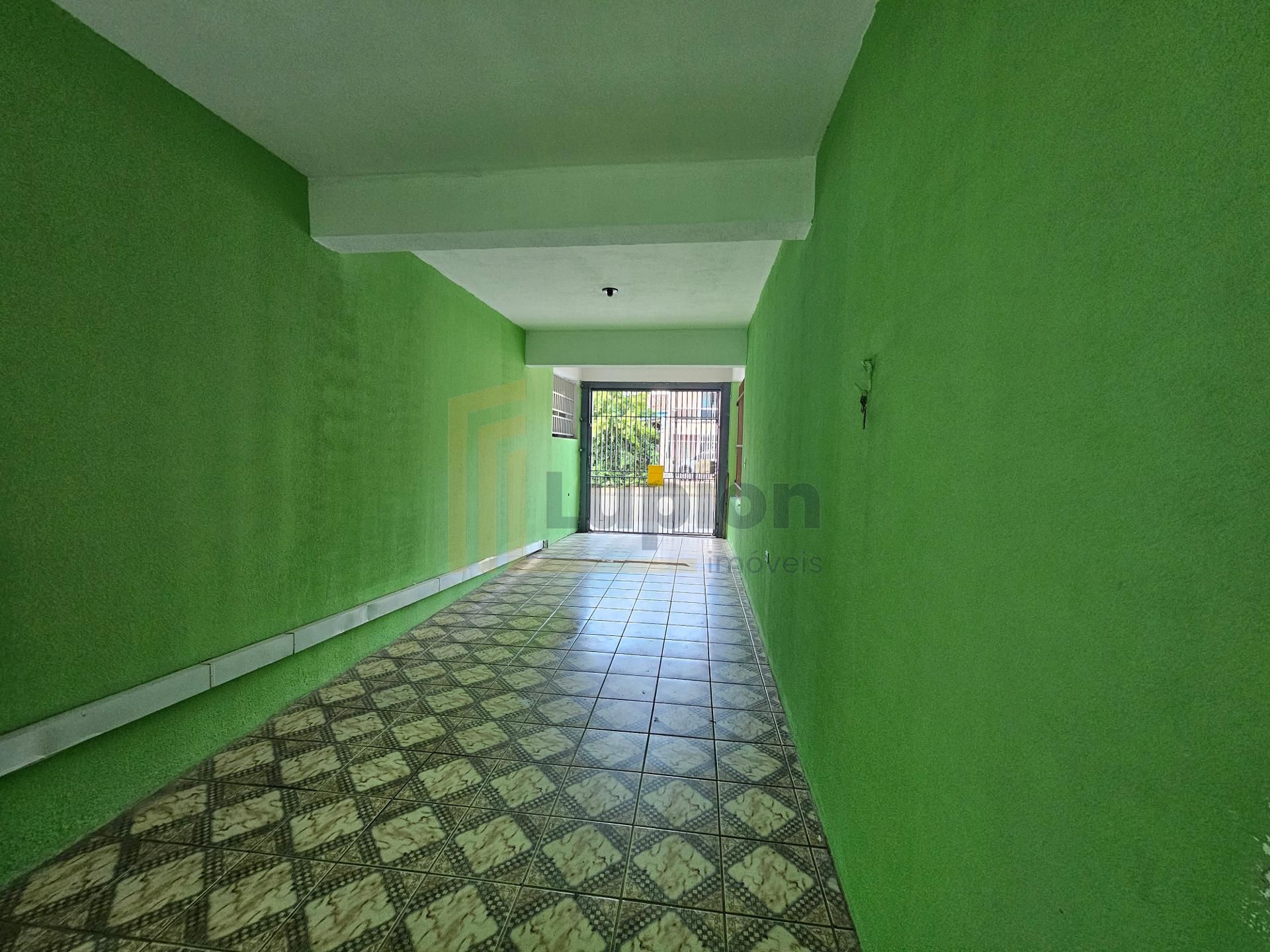 Sobrado Residencial e Comercial com 350m  e Alto Potencial de ...