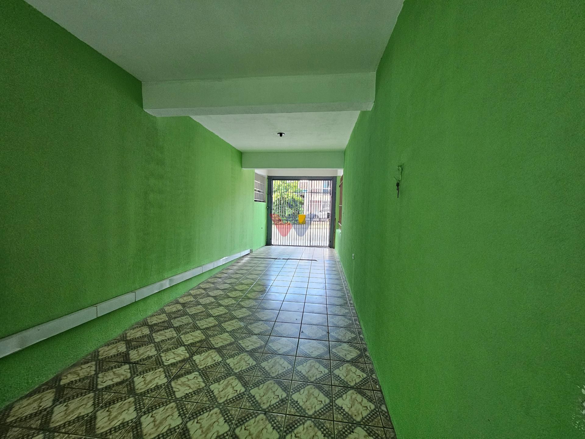 Sobrado Residencial e Comercial com 350m  e Alto Potencial de ...