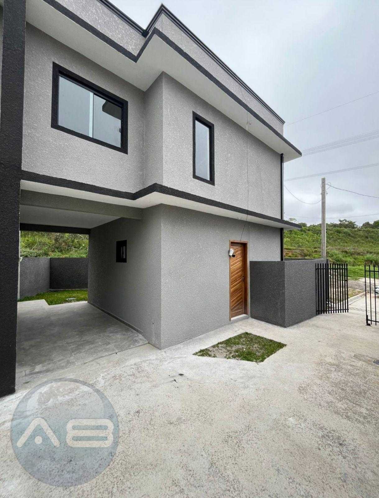 Sobrado no Vitória Régia com 2 Quartos e Possibilidade de Comp...