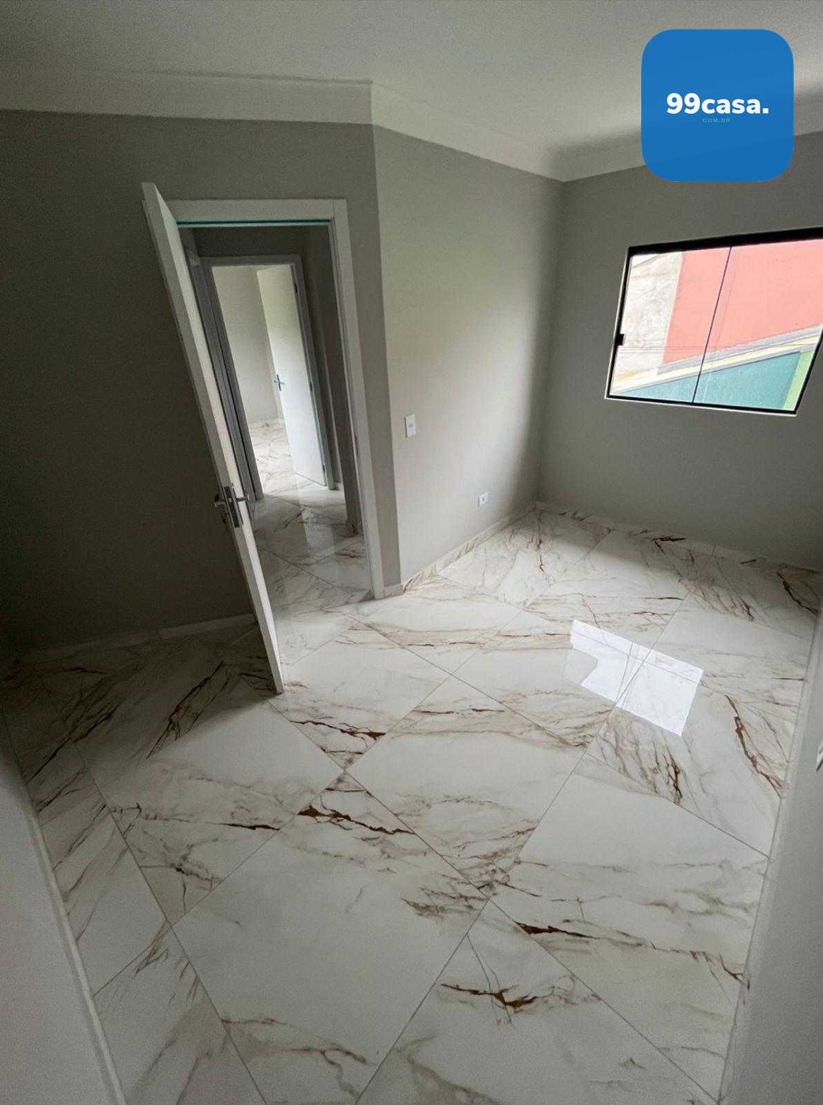 Sobrado no Vitória Régia com 2 Quartos e Possibilidade de Comp...