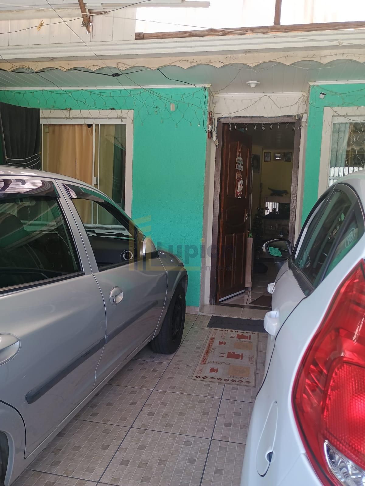 Casa à Venda em Araucária com 3 Quartos, Garagem e Fácil Acess...