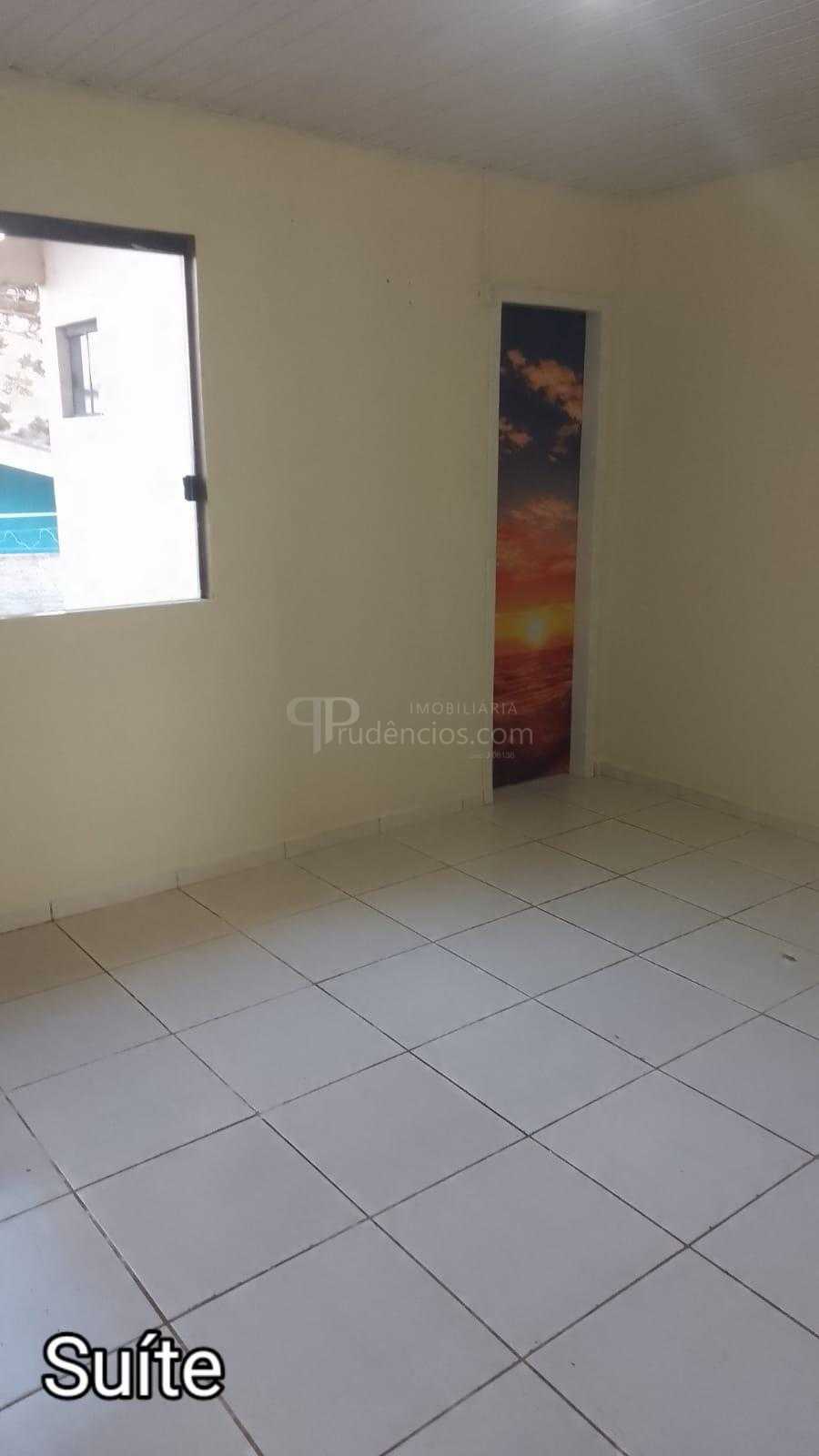Casa à Venda no Bonsucesso em Guarapuava | 3 Quartos, Suíte e ...