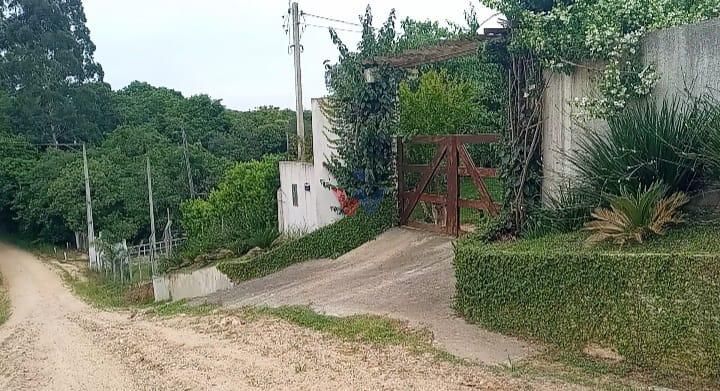 Chácara 7.000 m  com pomar, bosque e córrego  4 km do centro, ...