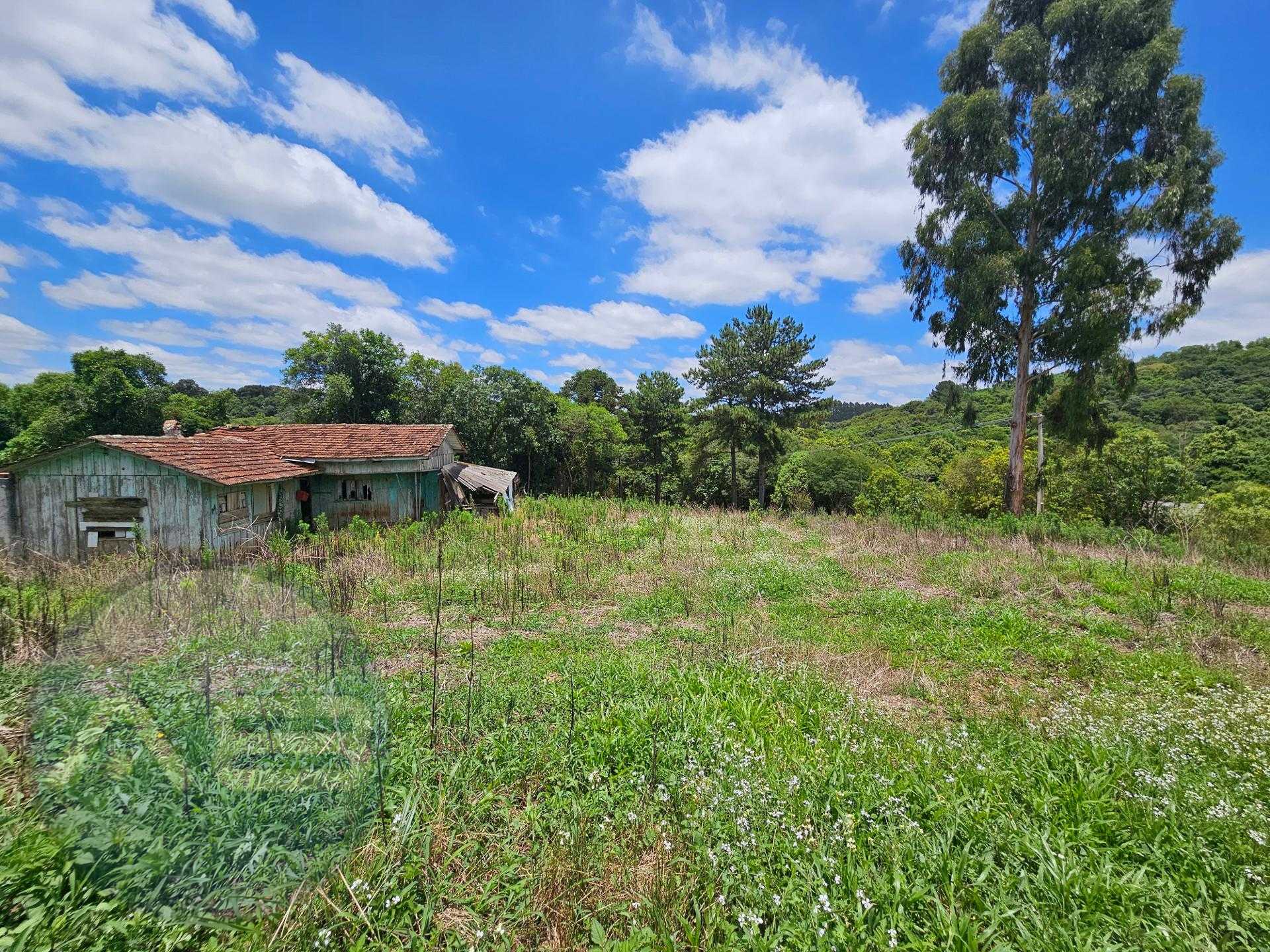 Ch?cara com 7.200 m  em Contenda a 24 km do centro Arauc?ria.